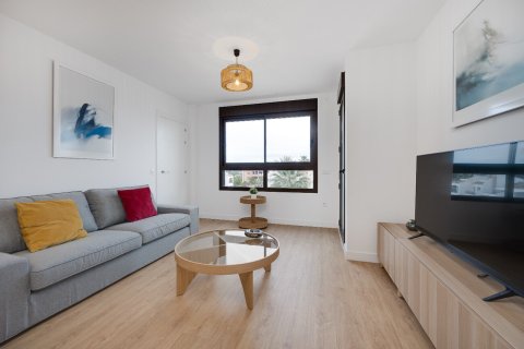Apartamento en venta en Villamartin, Alicante, España 2 dormitorios, No. 190024 - foto 7