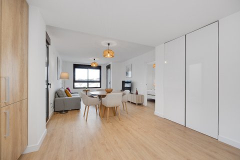 Apartamento en venta en Villamartin, Alicante, España 2 dormitorios, No. 190024 - foto 10