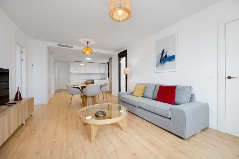 Apartamento en venta en Villamartin, Alicante, España 2 dormitorios, No. 190024 - foto 11