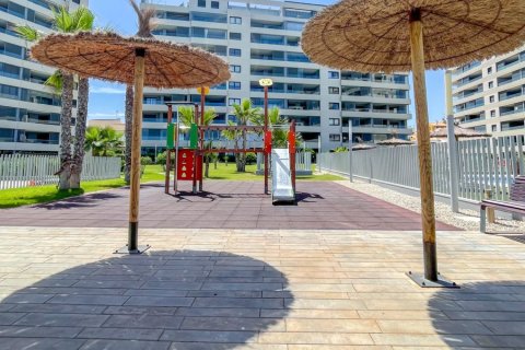 Apartamento en venta en Alicante, España 3 dormitorios, 146 m2 No. 190023 - foto 24