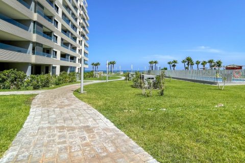 Apartamento en venta en Alicante, España 3 dormitorios, 146 m2 No. 190023 - foto 23
