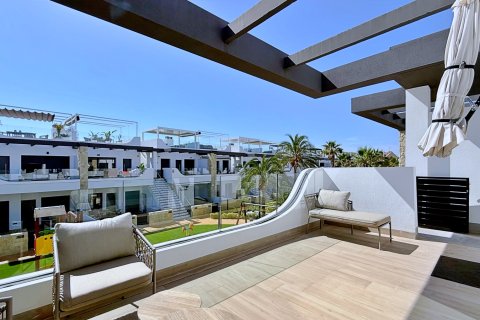 Huoneisto myytävänä Alicante, Espanja, 2 makuuhuonetta, 72 m2 No. 189943 - kuva 7