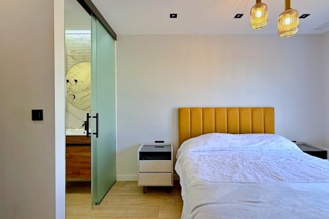 Huoneisto myytävänä Alicante, Espanja, 2 makuuhuonetta, 72 m2 No. 189943 - kuva 17