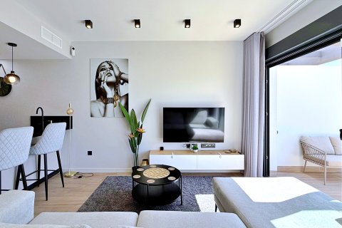 Huoneisto myytävänä Alicante, Espanja, 2 makuuhuonetta, 72 m2 No. 189943 - kuva 9