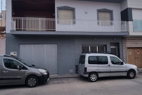 Продажа таухауса в Сан-Педро-дель-Пинатар, Мурсия, Испания 4 спальни, 300м2 №189944 - фото 28