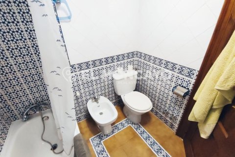 House for sale in Guardamar del Segura, Alicante, Spain 5 bedrooms, 139 sq.m. No. 149053 - photo 20