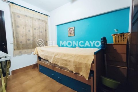 House for sale in Guardamar del Segura, Alicante, Spain 5 bedrooms, 139 sq.m. No. 149053 - photo 15