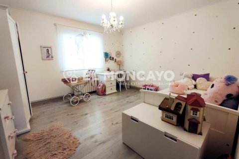 Villa en venta en Alicante, España 3 dormitorios, 337 m2 No. 149049 - foto 24