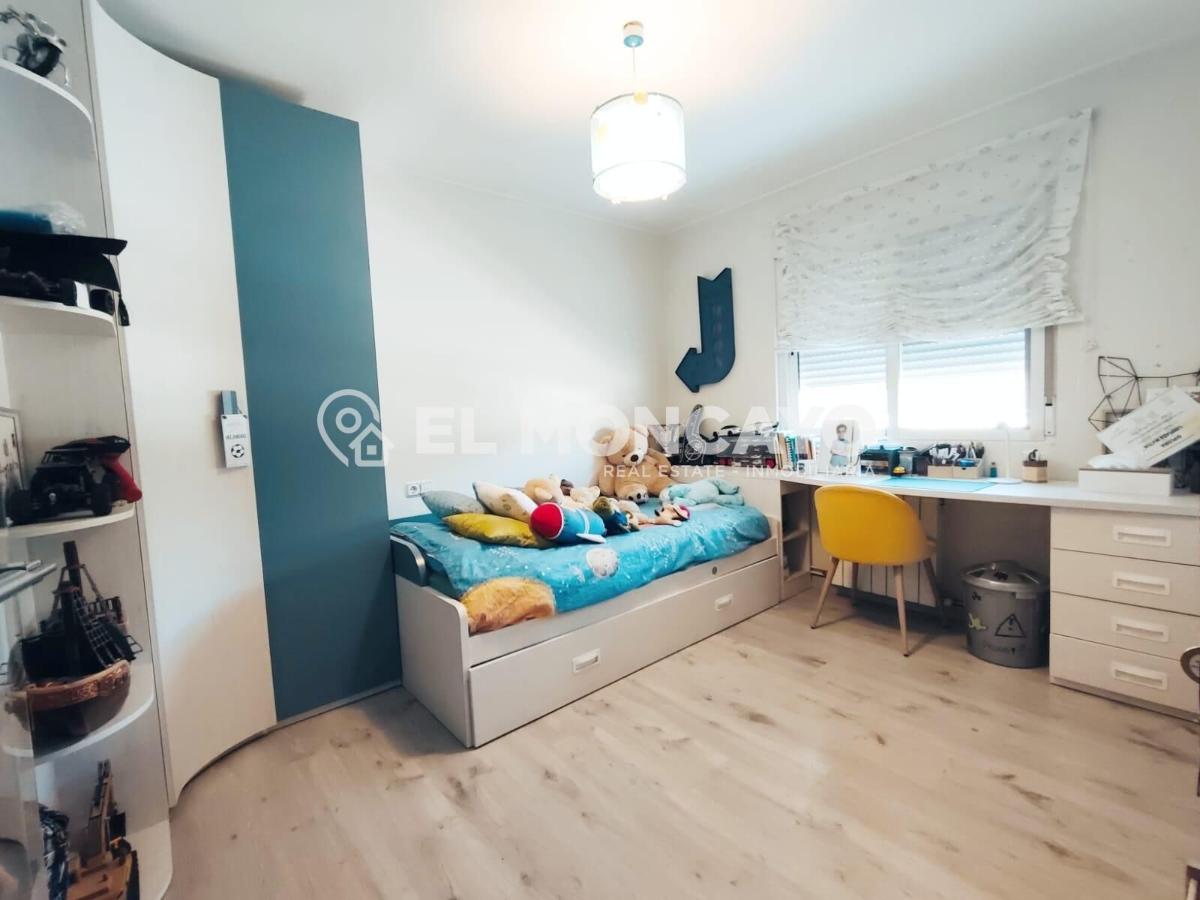 Villa a Alicante, Spagna 3 camere da letto, 337 mq. N° 149049