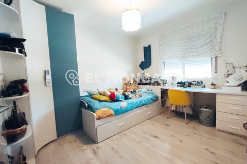 Villa en venta en Alicante, España 3 dormitorios, 337 m2 No. 149049 - foto 26