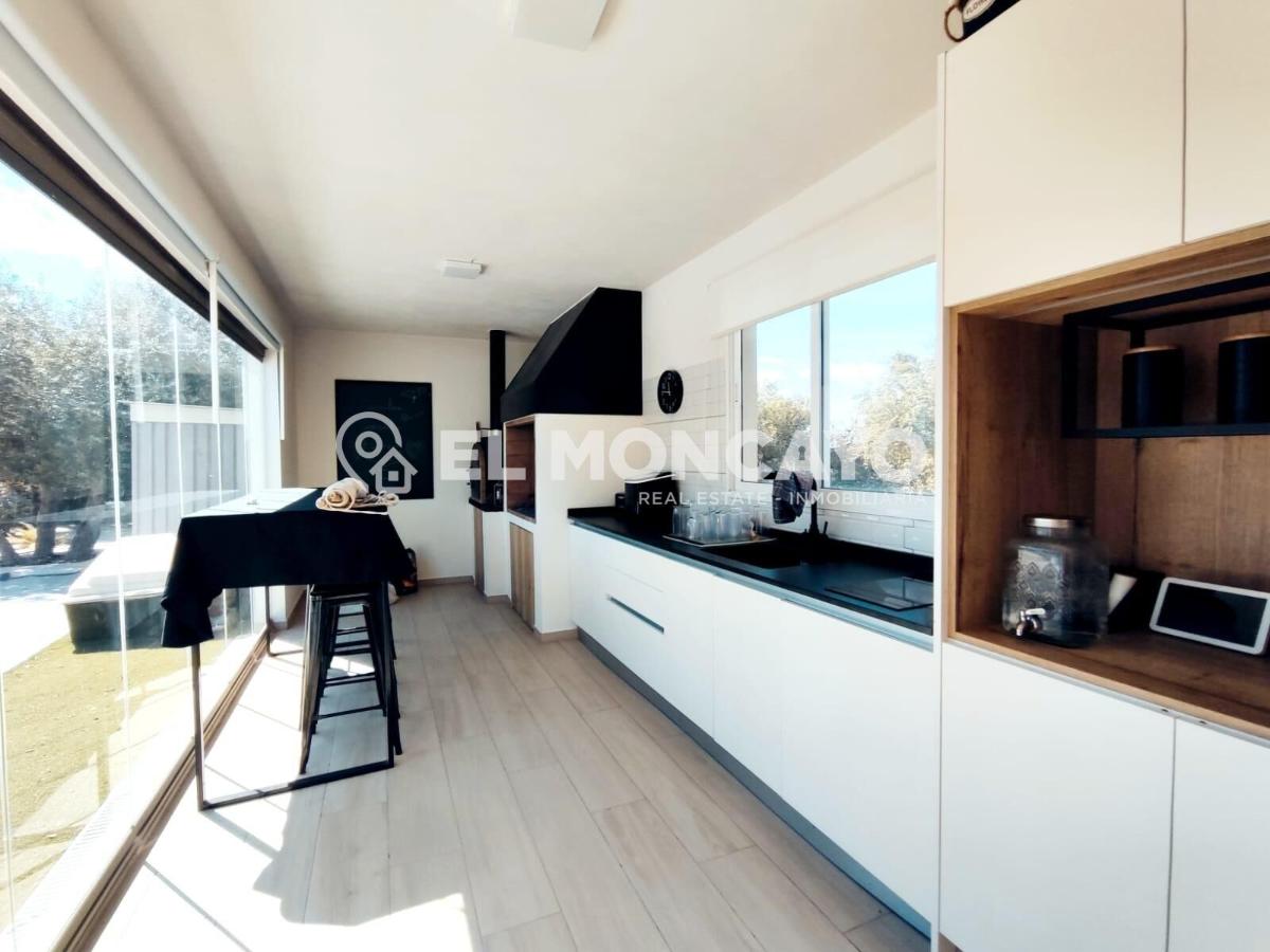 Villa a Alicante, Spagna 3 camere da letto, 337 mq. N° 149049