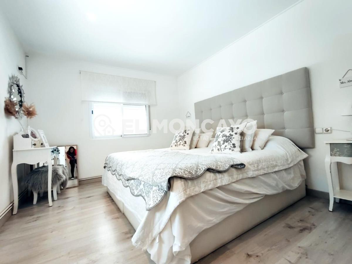 Villa a Alicante, Spagna 3 camere da letto, 337 mq. N° 149049