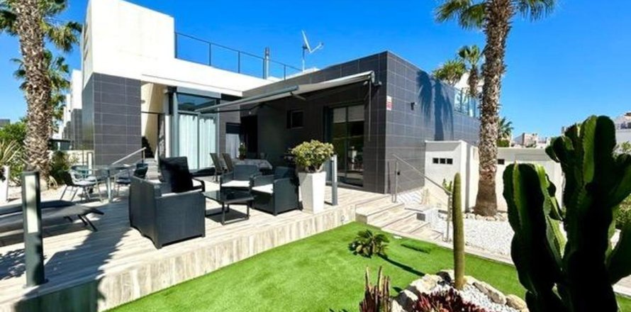 Villa in Alicante, Spain 2 bedrooms, 79 sq.m. No. 149048