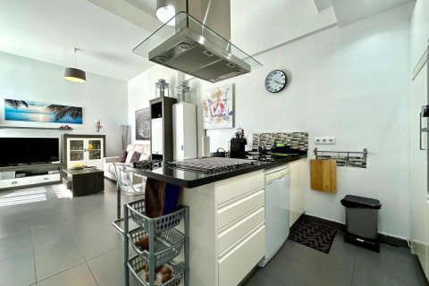 Villa for sale in Alicante, Spain 2 bedrooms, 79 sq.m. No. 149048 - photo 7