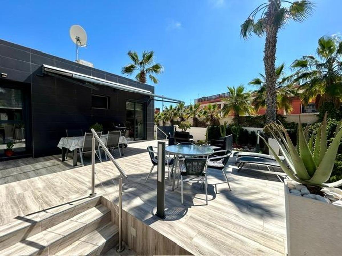 Huvila Alicante, Espanja 2 makuuhuonetta, 79 m2 No. 149048