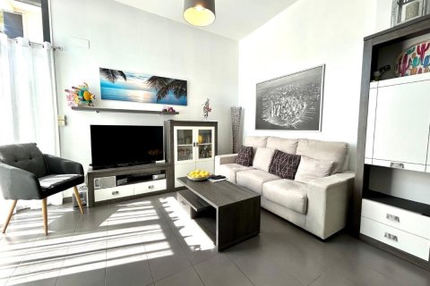 Villa for sale in Alicante, Spain 2 bedrooms, 79 sq.m. No. 149048 - photo 4