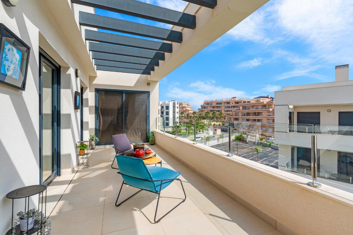Wohnung in Alicante, Spanien 3 Schlafzimmer, 80 m2 Nr. 149052