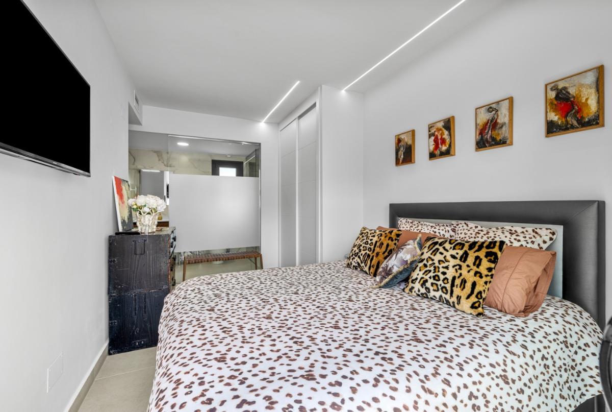 Wohnung in Alicante, Spanien 3 Schlafzimmer, 80 m2 Nr. 149052