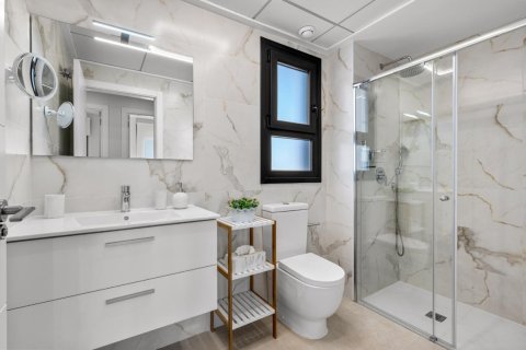 Wohnung zum Verkauf in Alicante, Spanien 3 Schlafzimmer, 80 m2 Nr. 149052 - Foto 15