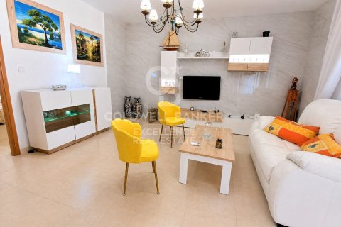 Villa à vendre à San Javier, Murcia, Espagne, 3 chambres, 109 m2 No. 178755 - photo 2
