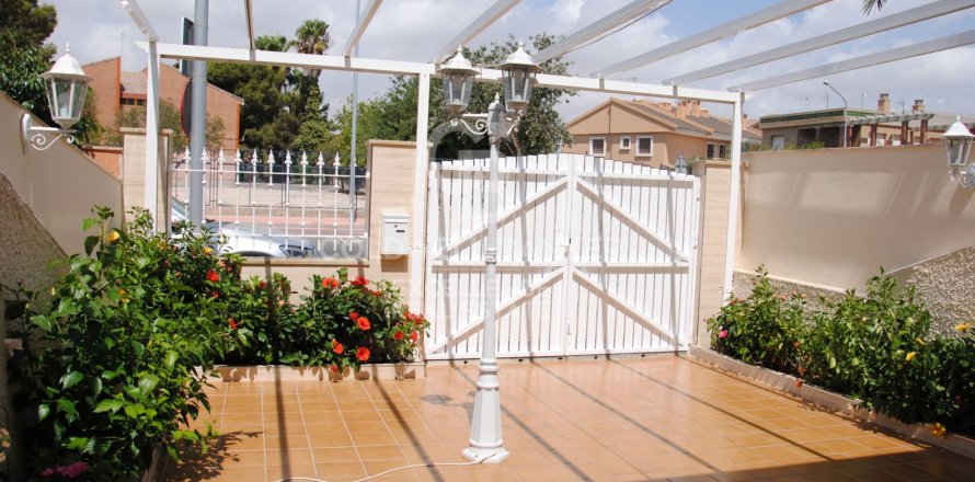 Villa à San Javier, Murcia, Espagne 3 chambres, 109 m2 No. 178755