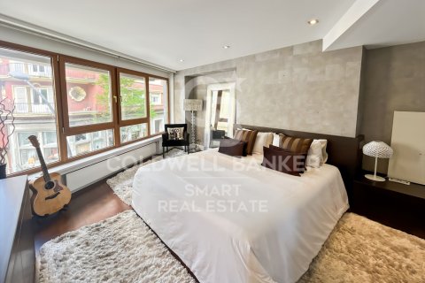 Apartment à vendre à A Coruna, Espagne, 1 chambre, 102 m2 No. 178756 - photo 9