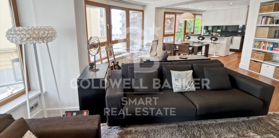 Apartment à A Coruna, Espagne 1 chambre, 102 m2 No. 178756