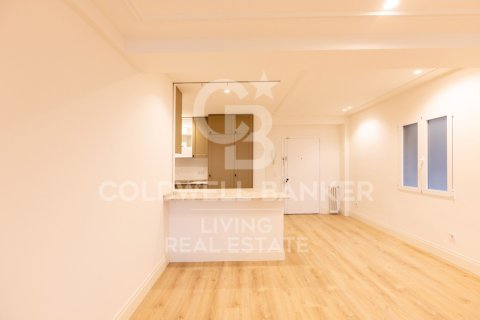 Apartment à vendre à Madrid, Espagne, 3 chambres, 123 m2 No. 178754 - photo 10