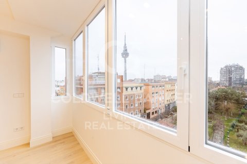 Apartment à Madrid, Espagne 3 chambres, 123 m2 No. 178754