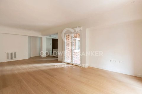 Apartment à vendre à Madrid, Espagne, 3 chambres, 128 m2 No. 178759 - photo 3