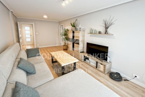 Apartment à vendre à A Coruna, Espagne, 3 chambres, 109 m2 No. 178757 - photo 2