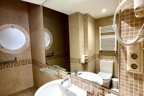 Apartament w Barcelona, Hiszpania 1 sypialnia, 60 mkw. nr 152751 – zdjęcie 15