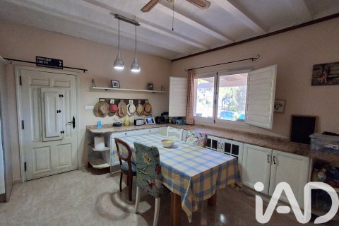 Māja pārdošanā Mora d'Ebre, Tarragona, Spānijā 3 istabas, 190 m2 Nr. 152750 - attēls 4