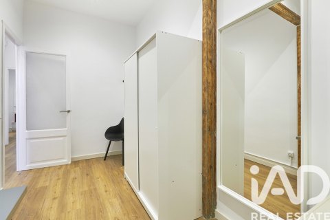 Dzīvoklis pārdošanā Barcelona, Spānijā 2 istabas, 73 m2 Nr. 152748 - attēls 8