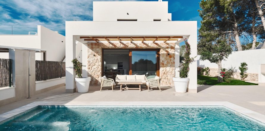 Villa Alicante, Spānijā 3 istabas, 140 m2 Nr. 156174