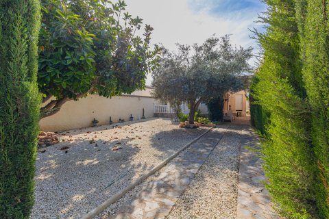 Вилла в Торревьеха, Аликанте, Испания 3 спальни,  №156164