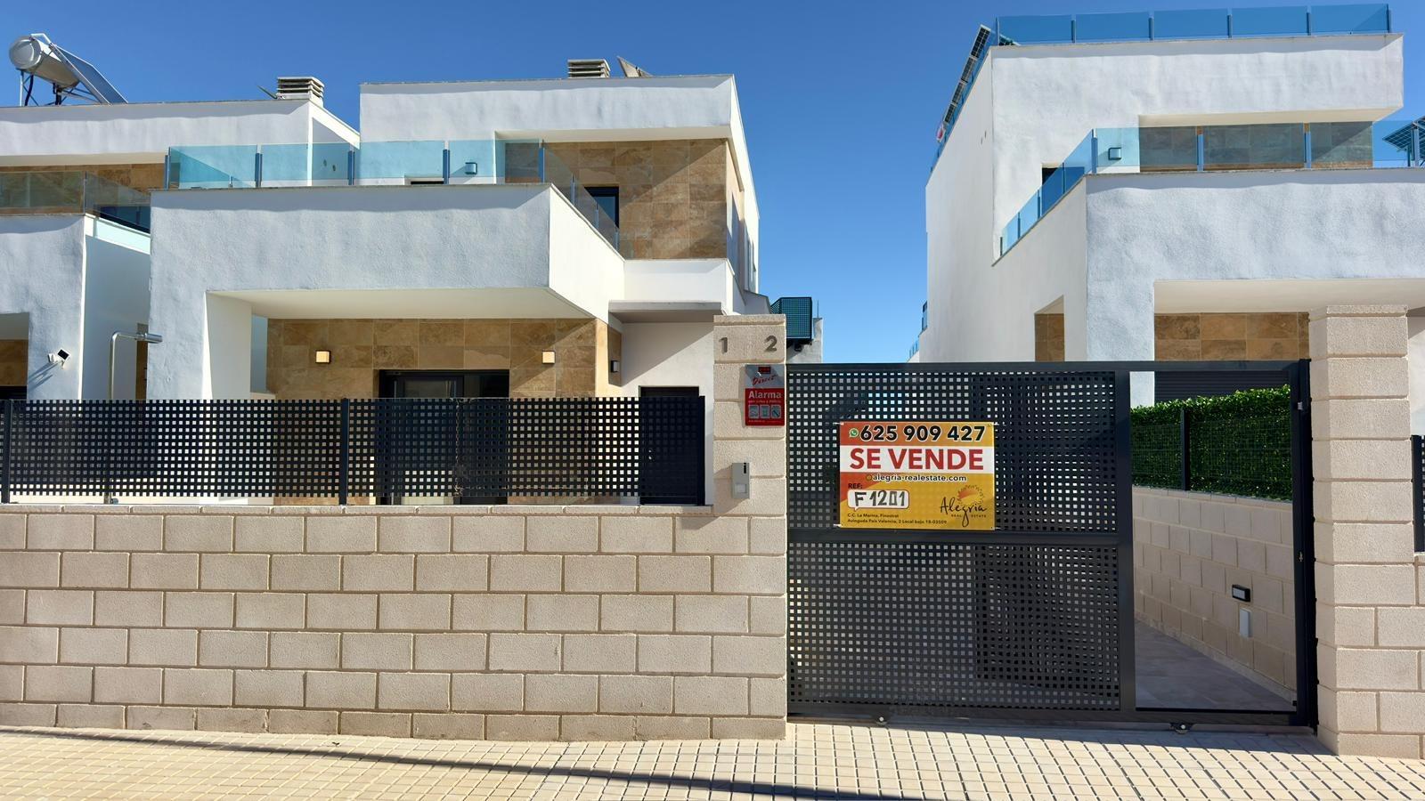 Huoneisto La Alberca, Alicante, Espanja 3 makuuhuonetta, 150 m2 No. 165749