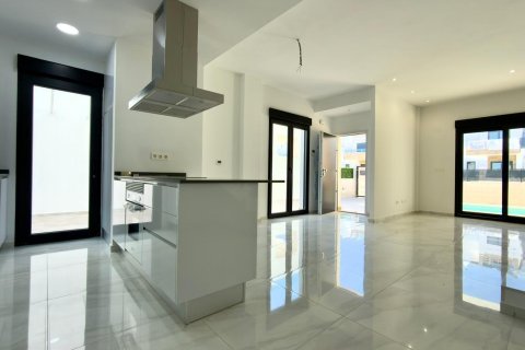 Apartment for sale in La Alberca, Alicante, Spain 3 bedrooms, 150 sq.m. No. 165749 - photo 28