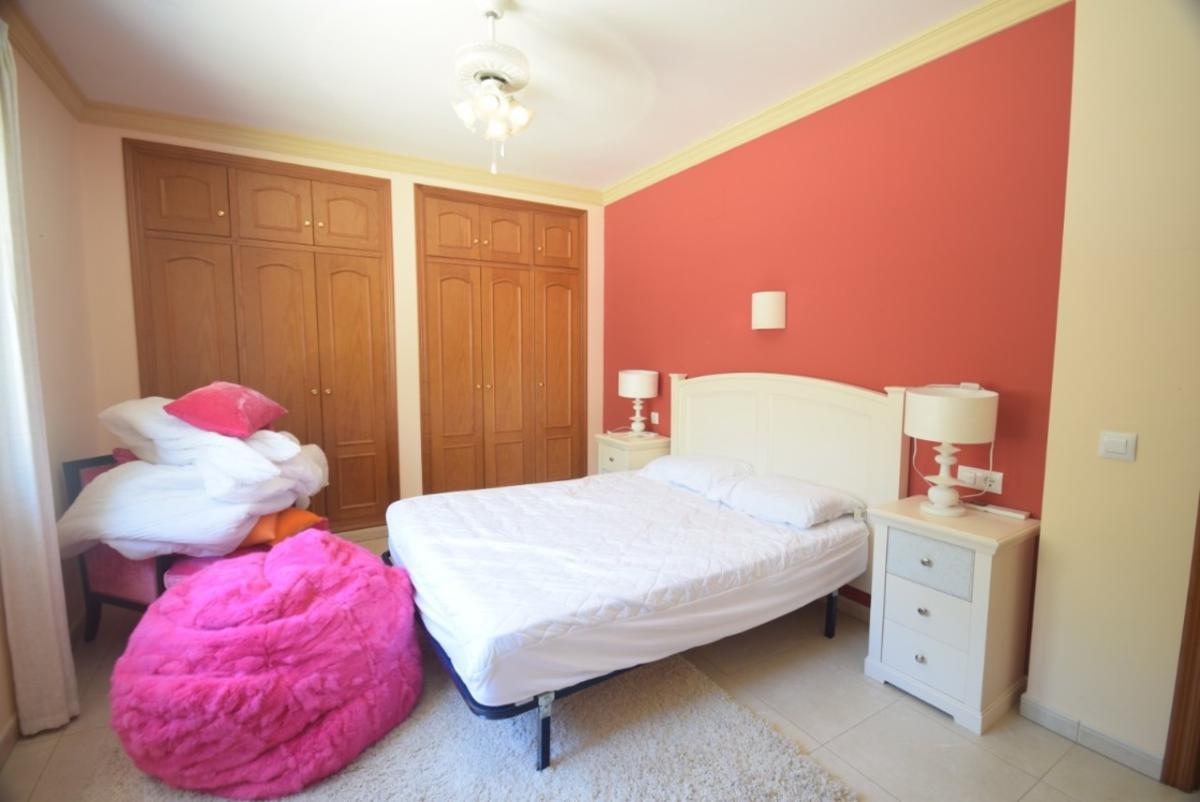 Villa a Javea, Alicante, Spagna 4 camere da letto, 375 mq. N° 113015
