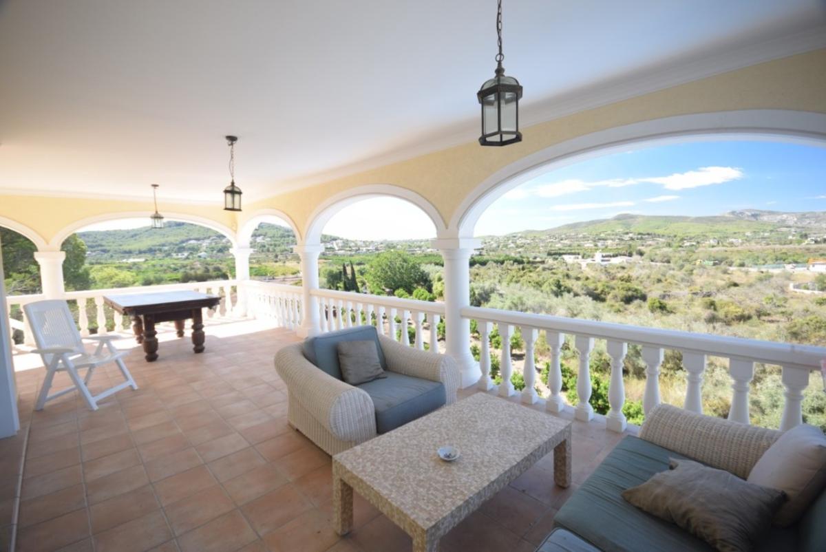 Villa a Javea, Alicante, Spagna 4 camere da letto, 375 mq. N° 113015