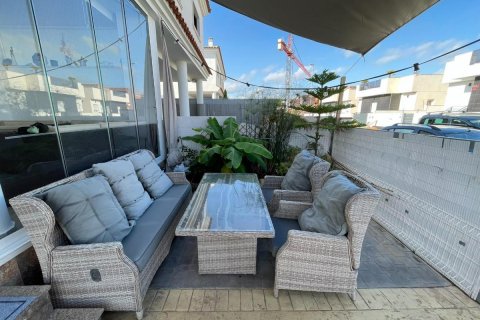 Bungalow for sale Daya Nueva, Alicante, Spain 3 bedrooms, 102 sq.m. No. 113013 - photo 13