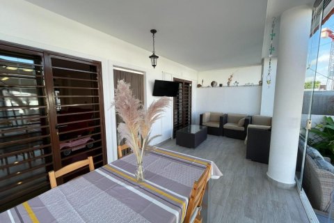 Bungalow for sale Daya Nueva, Alicante, Spain 3 bedrooms, 102 sq.m. No. 113013 - photo 8