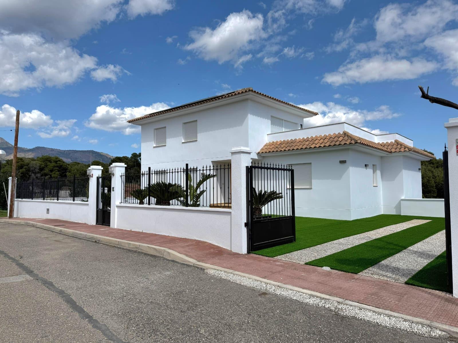 Casa a Totana, Murcia, Spagna 4 camere da letto, 440 mq. N° 195184