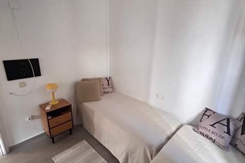 Bungalow for sale in Torrevieja, Alicante, Spain 2 bedrooms, 55 sq.m. No. 195182 - photo 6