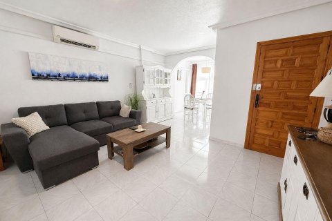Penthouse for sale in Torrevieja, Alicante, Spain 2 bedrooms, 117 sq.m. No. 195181 - photo 9