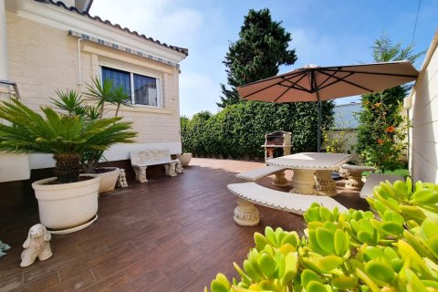 Apartment for sale in Torrevieja, Alicante, Spain 670 sq.m. No. 195183 - photo 24