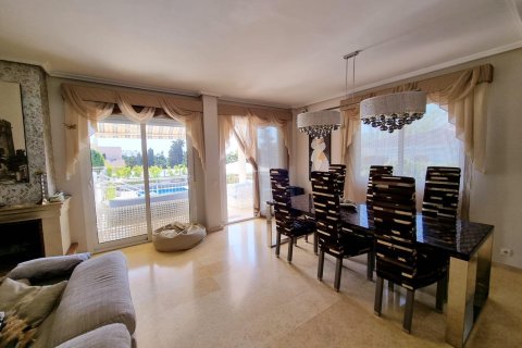 Apartment for sale in Torrevieja, Alicante, Spain 670 sq.m. No. 195183 - photo 15