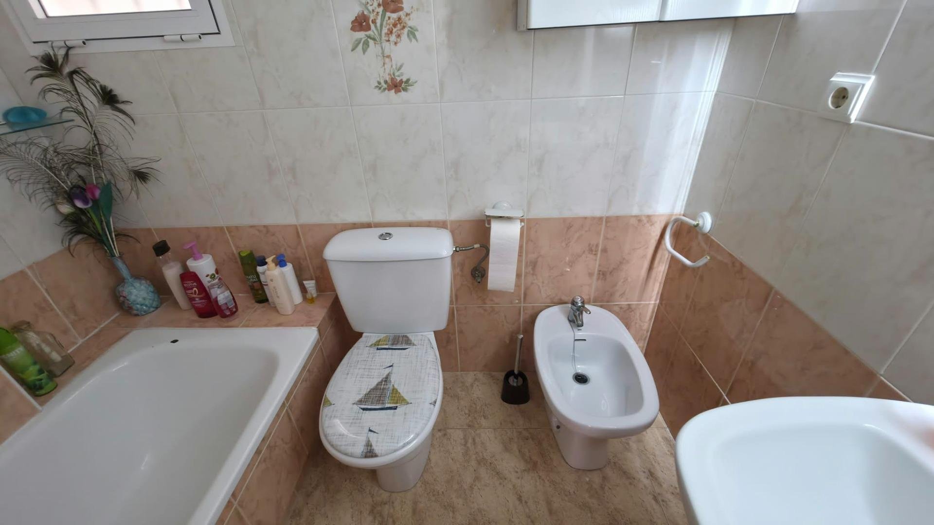 Appartamento a Torrevieja, Alicante, Spagna 3 camere da letto, 86 mq. N° 195185