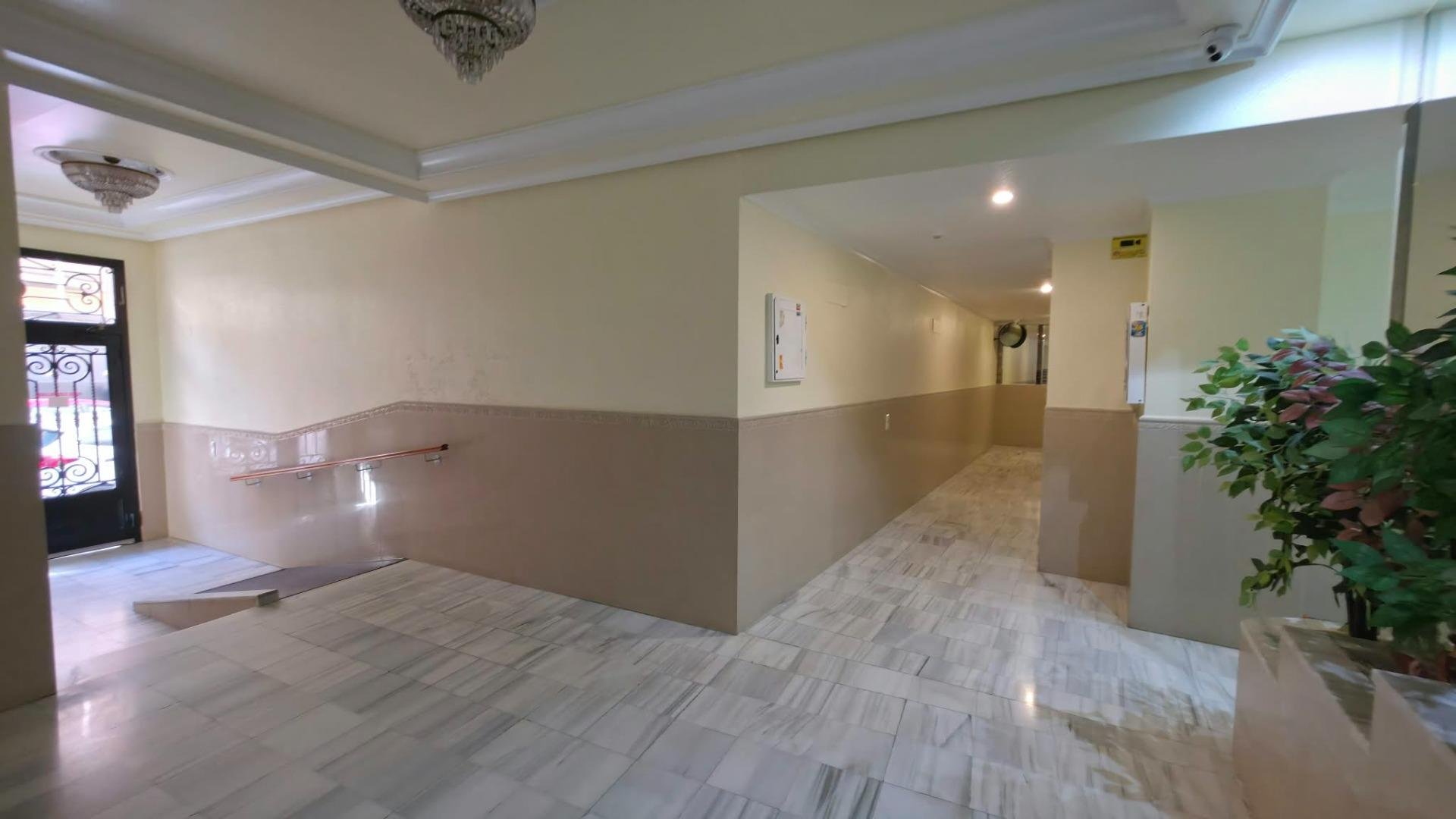 Appartamento a Torrevieja, Alicante, Spagna 3 camere da letto, 86 mq. N° 195185