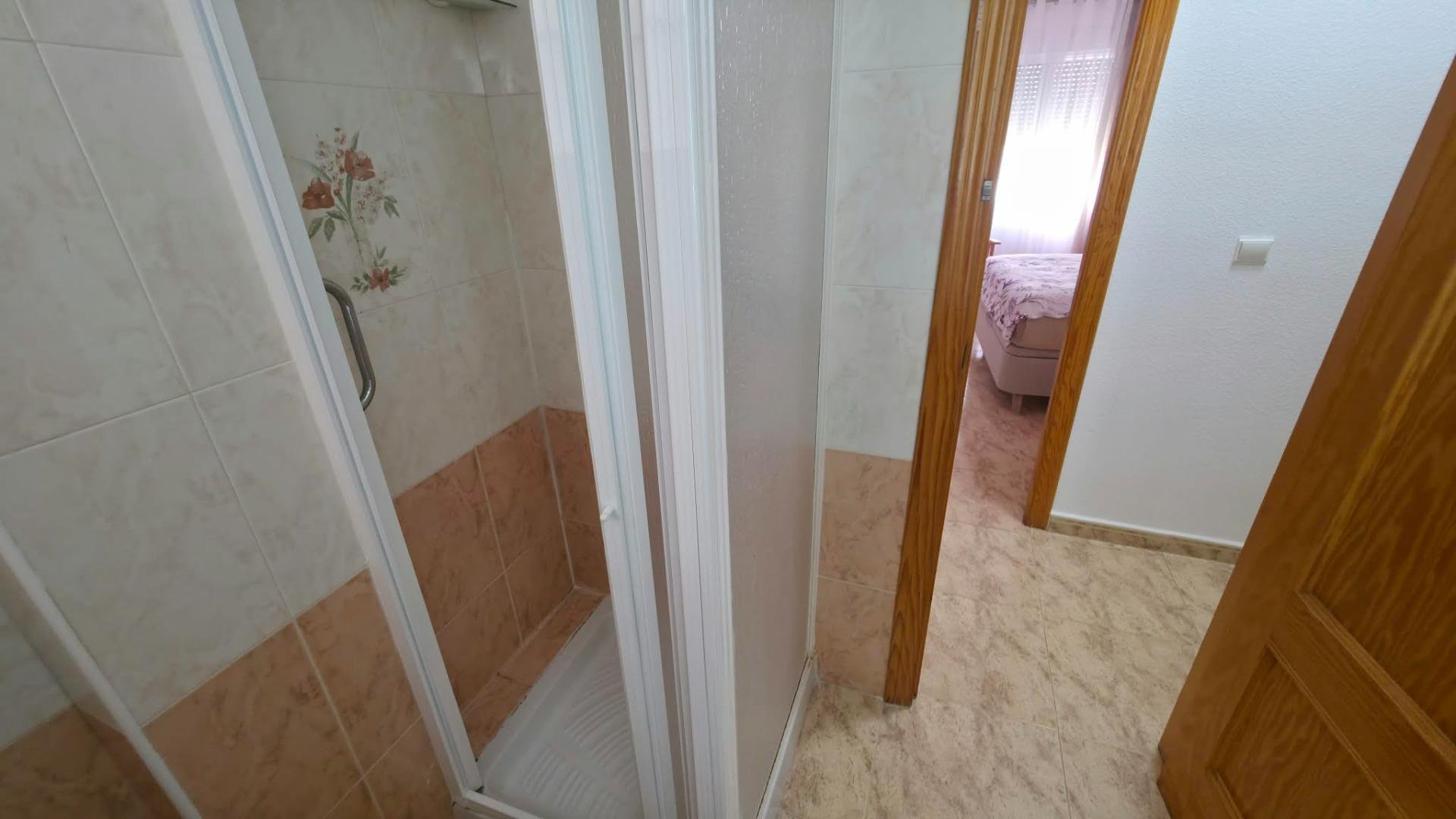 Appartamento a Torrevieja, Alicante, Spagna 3 camere da letto, 86 mq. N° 195185